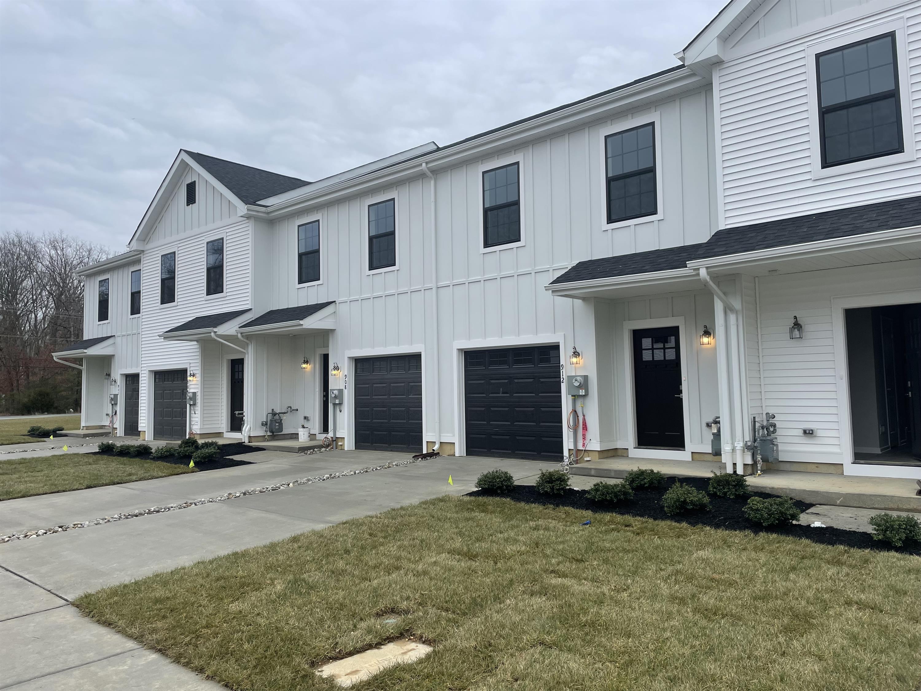 385 North Tuckahoe Road
