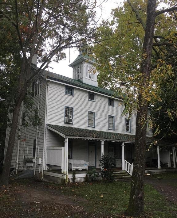 1 Breakneck Road - 5